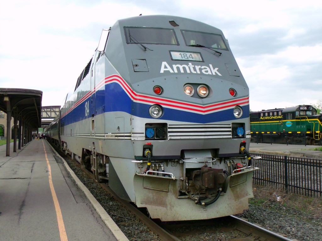 Amtrak 184